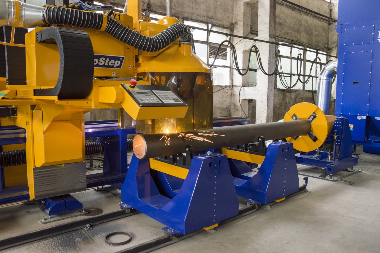 Versatility in structural jobs - 3D cutting solutions for steel constructions